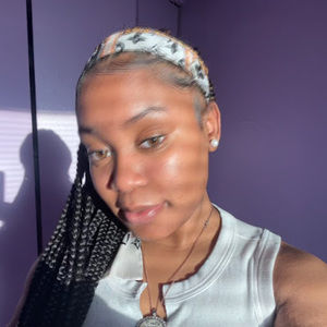 Meet your Posher, Deyonce